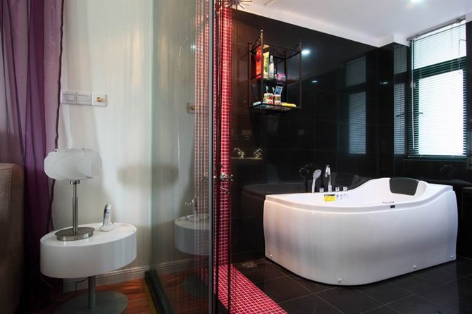 衛(wèi)生間裝修設(shè)計(jì)案例