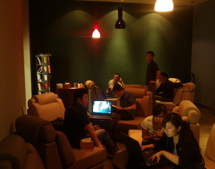 һ����f����M����Ǟ��˴�l(f��)�r�⣬��ϣ���õ�����������Ƭ�̵Đ��⡣���������f����������ȏd���������Ѿە��ĵط�����ζ�����x�İl(f��)Դ�������ǽ��_���u�ĵط�����ζ������Ļ���&hellip;&hellip;���@����ÿ���˶�ϲ�g�Iһ�����һ�����ȣ����ɵ�ȥ˼����Մ?w��)����������ǡ������Қ�յĠI����@���Ȟ���Ҫ������յĠI���һ���P(gu��n)�I�����أ�������������(y��ng)ԓ�x���p�ɵ�������������y(t��ng)�������鱳��������ǧ�f��Ҫ��̫��Ҳ��Ҫ̫С��Ҳ����Ҫ���ܽo���p�ɵĸ��X���ֲ�����Ӱ��ՄԒ�����⽛(j��ng)�I�ߑ�(y��ng)�c�O(sh��)Ӌ���������M���ܰѲ�ǡ����ȏd�O(sh��)Ӌ�ɞ����׹��p�ĵط�