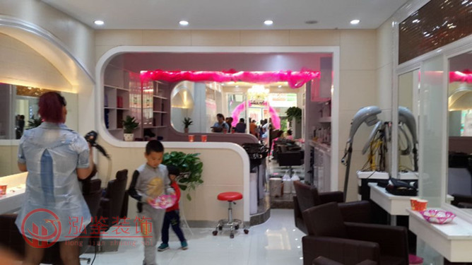 �Ϸ����l(f��)���b��-��(j��ng)�_�^(q��)�۰ďV���W�@���l(f��)���� 